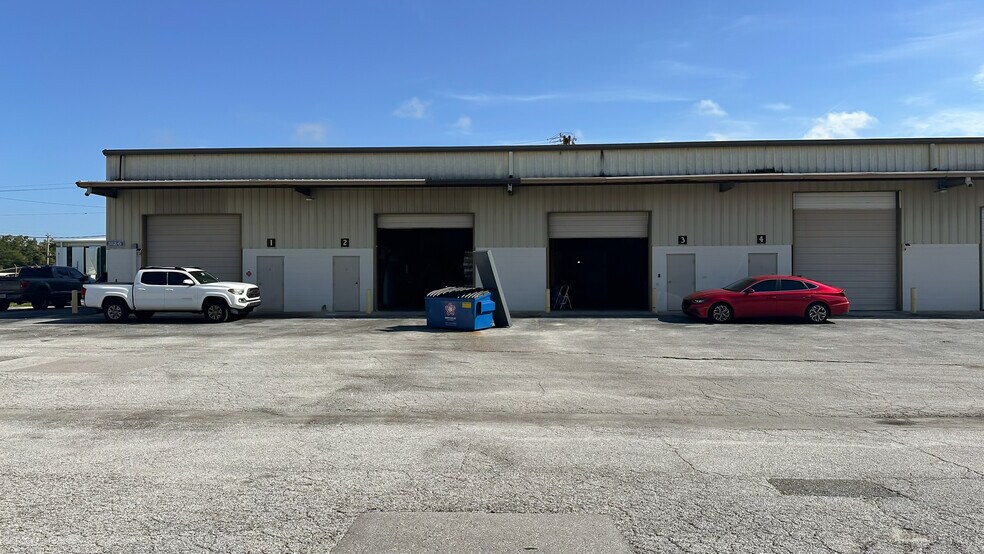 3120-3126 Reynolds Rd, Lakeland, FL à louer - Photo de l’immeuble – Image 2 sur 13