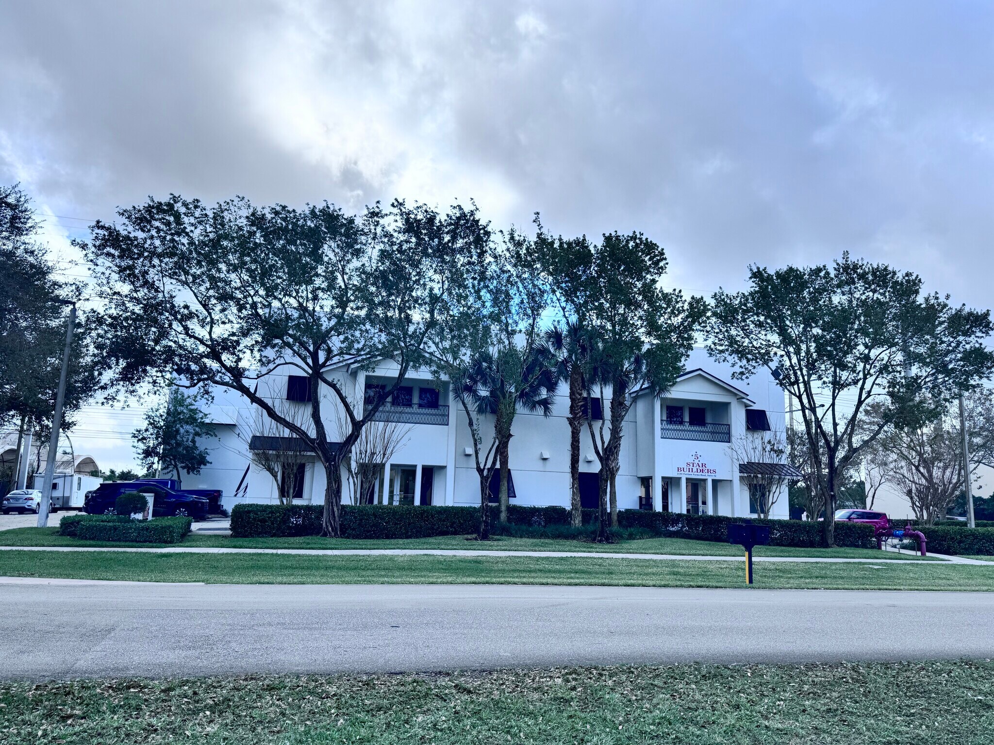 3180 Fairlane Farms Rd, Wellington, FL à louer Photo principale– Image 1 sur 3