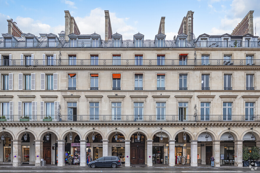 Bureau dans Paris à louer - Photo principale – Image 1 sur 10