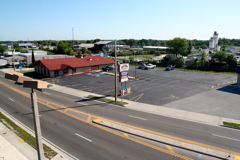 712 S Collins St, Plant City, FL à vendre - Photo de l’immeuble – Image 3 sur 4