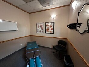 3052-3090 Lancaster Dr NE, Salem, OR à louer Photo intérieure– Image 2 sur 6