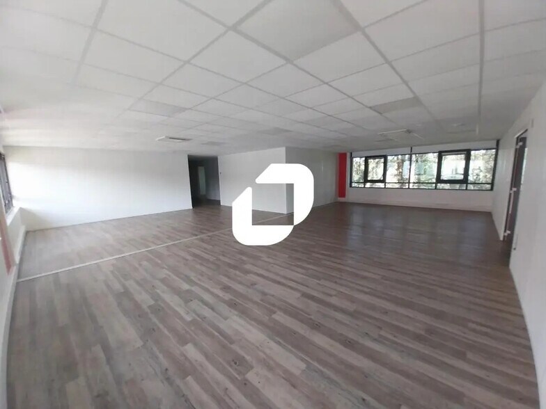 Bureau dans Nantes à louer - Photo de l’immeuble – Image 3 sur 15