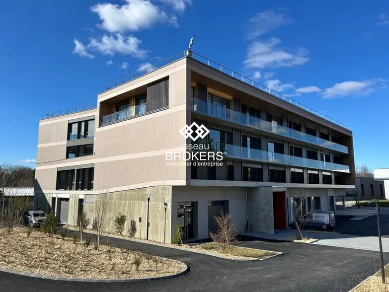 Industriel/Logistique dans Annecy à louer - Photo de l’immeuble – Image 2 sur 19