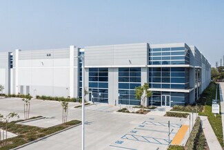 Plus de détails pour 2872 E La Palma Ave, Anaheim, CA - Industriel/Logistique à louer