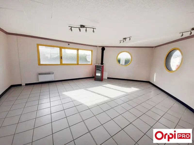 Bureau dans Pommeret à louer Photo intérieure– Image 1 sur 6