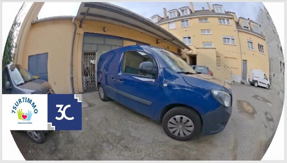 Local commercial dans Élancourt à louer - Photo de l’immeuble – Image 3 sur 5