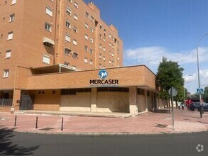 Local commercial dans Alcalá de Henares, Madrid à louer Photo intérieure– Image 1 sur 7