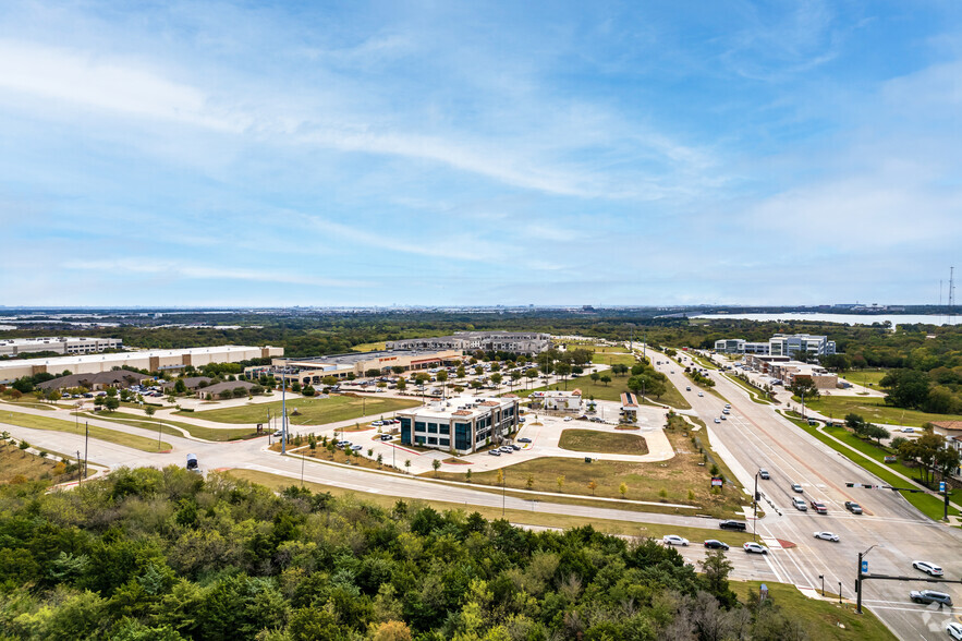 870 International Pky, Flower Mound, TX à louer - Aérien – Image 2 sur 6