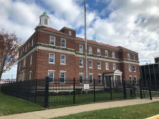 Plus de détails pour 301 Mount Elliott St, Detroit, MI - Bureau à vendre