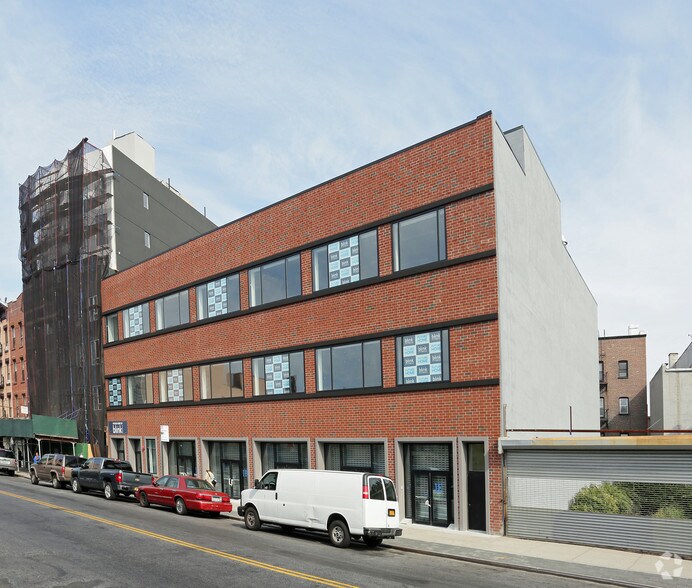 1413 Fulton St, Brooklyn, NY à louer - Photo de l’immeuble – Image 2 sur 7