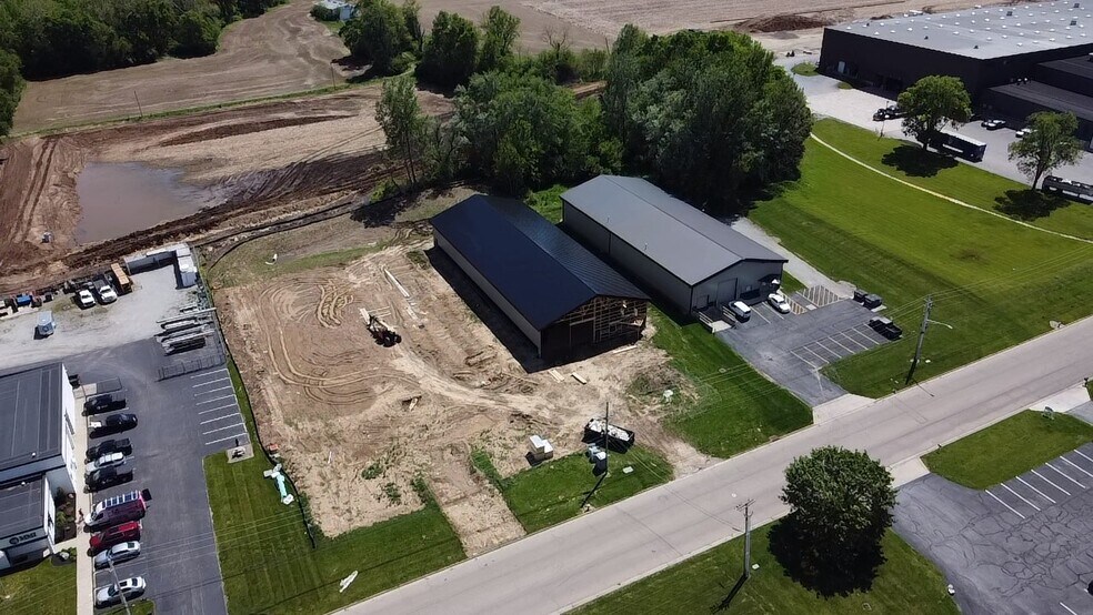 121 Fox Dr, Piqua, OH à louer - Photo de l’immeuble – Image 2 sur 3