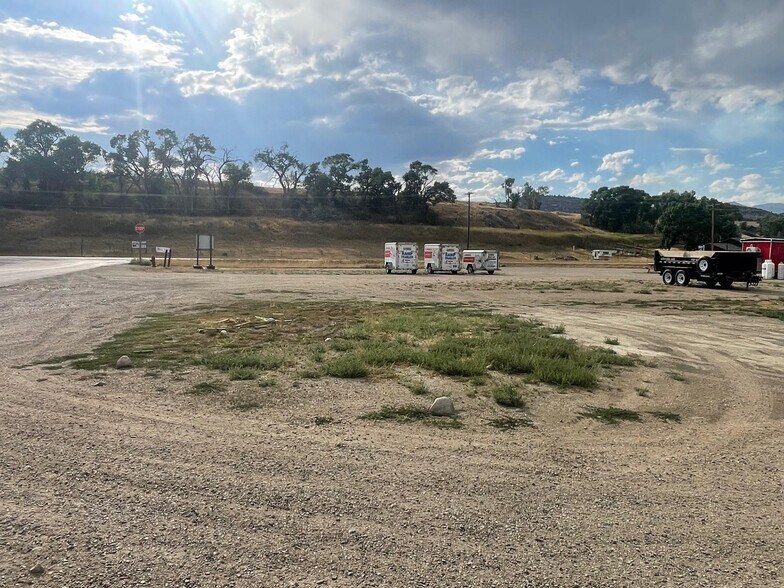 70-287 Montana Way, Ennis, MT à vendre - Photo de l’immeuble – Image 2 sur 4