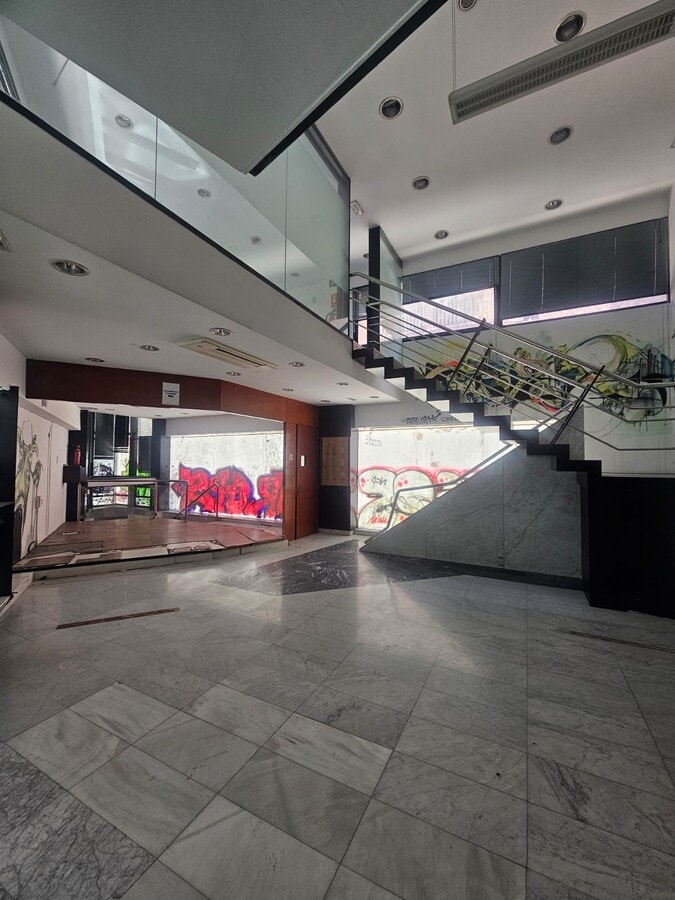 Madrid, MAD 28002 - Lot 1 - - Photo intérieure - Image 1 of 19