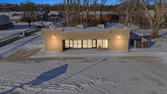 Plus de détails pour 8498 Wayne Rd, Romulus, MI - Local commercial à louer