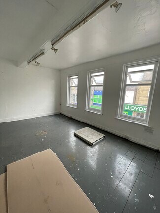 Plus de détails pour 25-27 Peel St, Accrington - Local commercial à louer