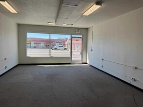 344 Yellowstone Ave, Pocatello, ID à louer Photo intérieure– Image 1 sur 6