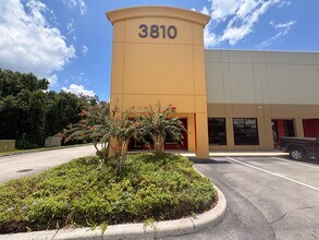 3810 Drane Field Rd, Lakeland, FL à louer Photo intérieure– Image 1 sur 12