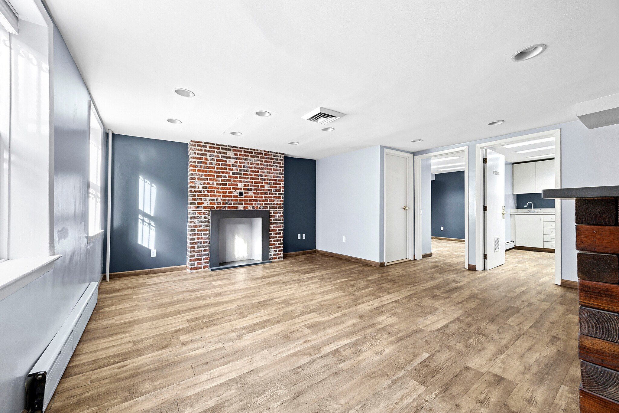 153 Clinton St, Brooklyn, NY à louer Photo de l’immeuble– Image 1 sur 14