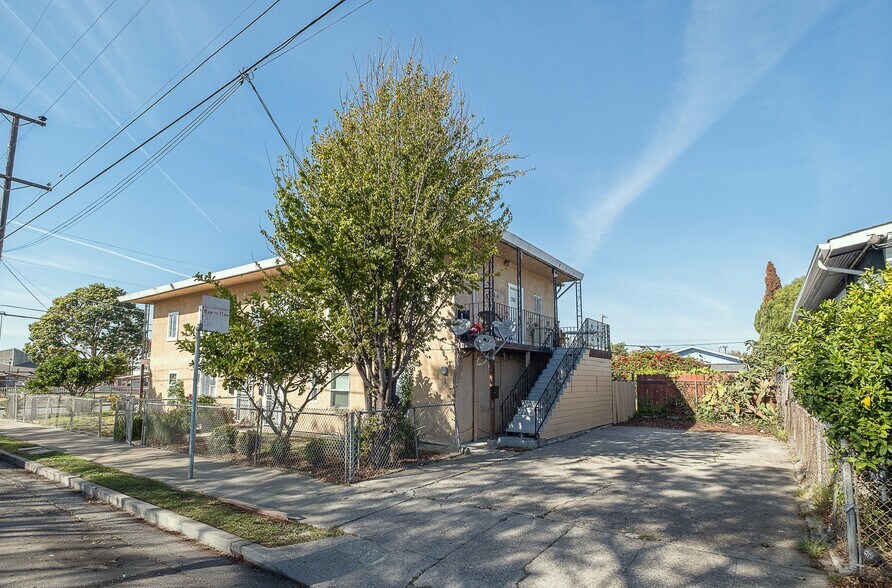 701 Alamo Ave, Richmond, CA à vendre - Photo de l’immeuble – Image 3 sur 20