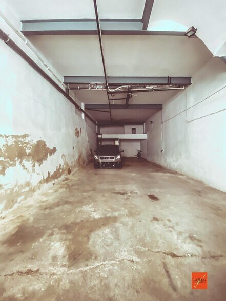 View Photo
