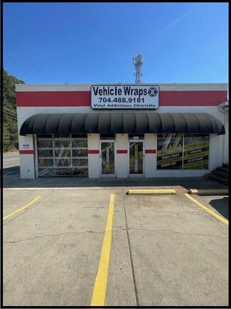 Plus de détails pour 8901-8909 E Independence Blvd, Matthews, NC - Local commercial à louer