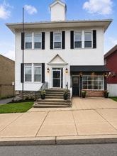 17 E Carey St, Plains, PA à louer Photo de l’immeuble– Image 1 sur 13
