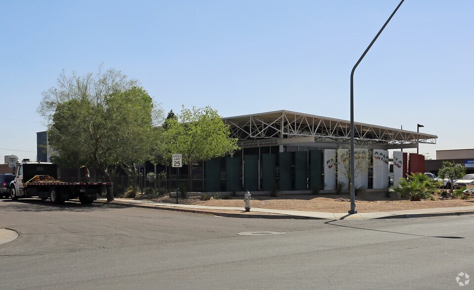 2480 N Oracle Rd, Tucson, AZ à vendre - Photo de l’immeuble – Image 3 sur 3