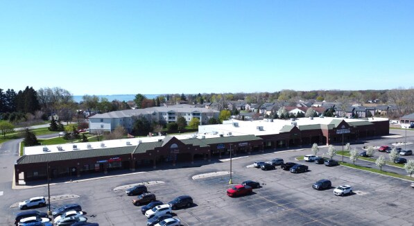 35248-35340 Twenty-Three Mile Rd, New Baltimore, MI à louer - Photo de l’immeuble – Image 1 sur 2