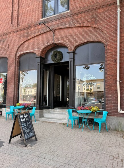 146 Maine st, Brunswick, ME à louer - Photo de l’immeuble – Image 2 sur 29
