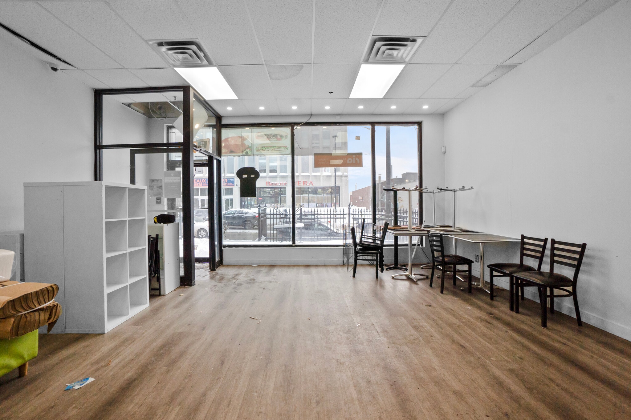 6605-6621 Ch de la Côte-des-Neiges, Montréal, QC à louer Photo intérieure– Image 1 sur 10