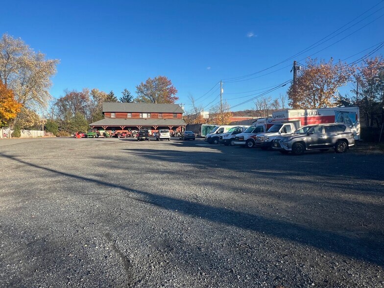 1542 Union Valley Rd, West Milford, NJ à vendre - Photo de l’immeuble – Image 3 sur 7