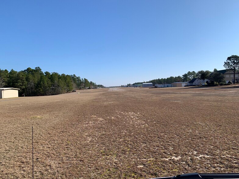 100 Cessna Dr, Trenton, SC à vendre - Photo principale – Image 3 sur 5