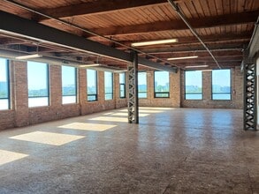 337 N Bell St, Chicago, IL à louer Photo intérieure– Image 1 sur 3
