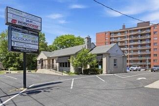 Plus de détails pour 60 King St W, Hamilton, ON - Bureau à vendre