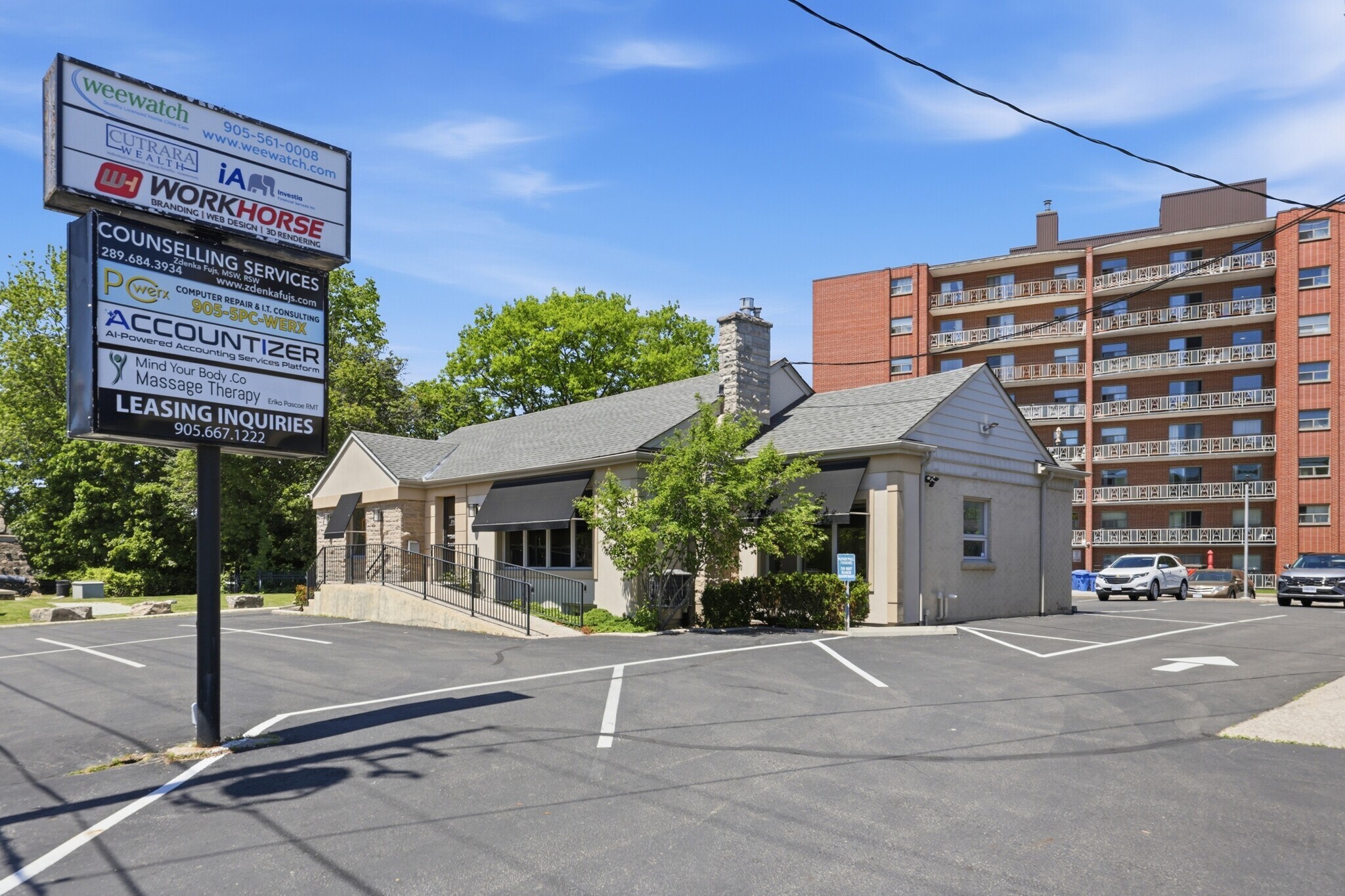 60 King St W, Hamilton, ON à vendre Photo de l’immeuble– Image 1 sur 40