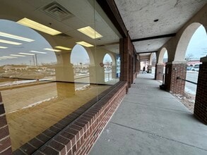 401-499 Lake Cook Rd, Deerfield, IL à louer Photo intérieure– Image 2 sur 4