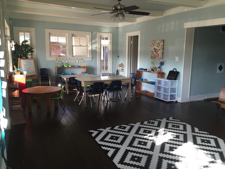 2812 Hemphill St, Fort Worth, TX à vendre - Photo intérieure – Image 3 sur 10