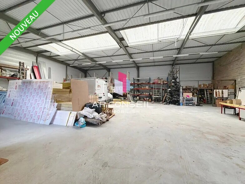 Industriel/Logistique dans Méré à louer - Photo intérieure – Image 3 sur 7