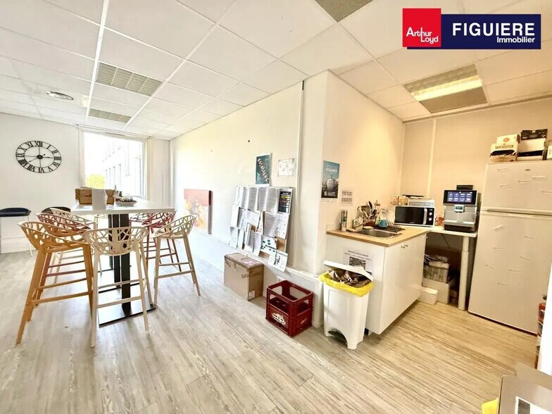 Bureau dans Aix-en-Provence à louer - Photo de l’immeuble – Image 3 sur 7