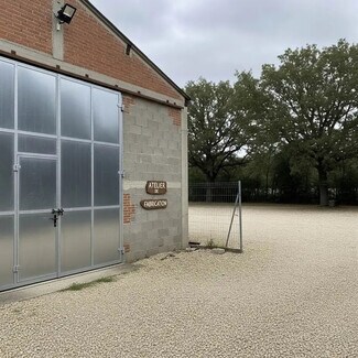 Plus de détails pour Local commercial à louer