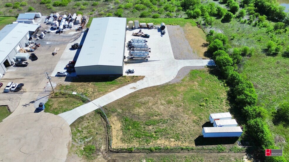 4200 Longhorn Dr, Alvarado, TX à louer - Photo de l’immeuble – Image 2 sur 13