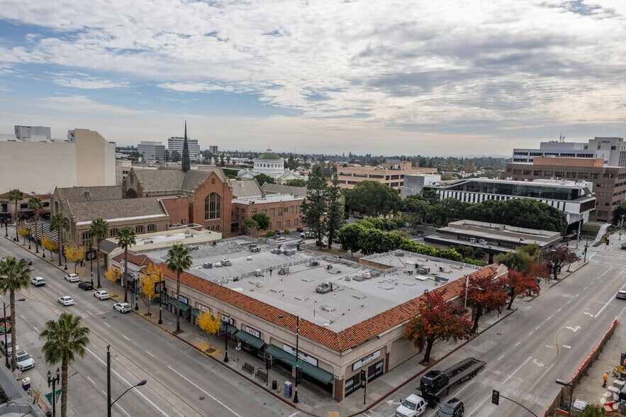 440-458 E Colorado Blvd, Pasadena, CA à louer - Aérien – Image 2 sur 4