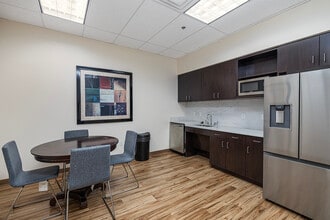 7800 N Dallas Pky, Plano, TX à louer Photo intérieure– Image 1 sur 5