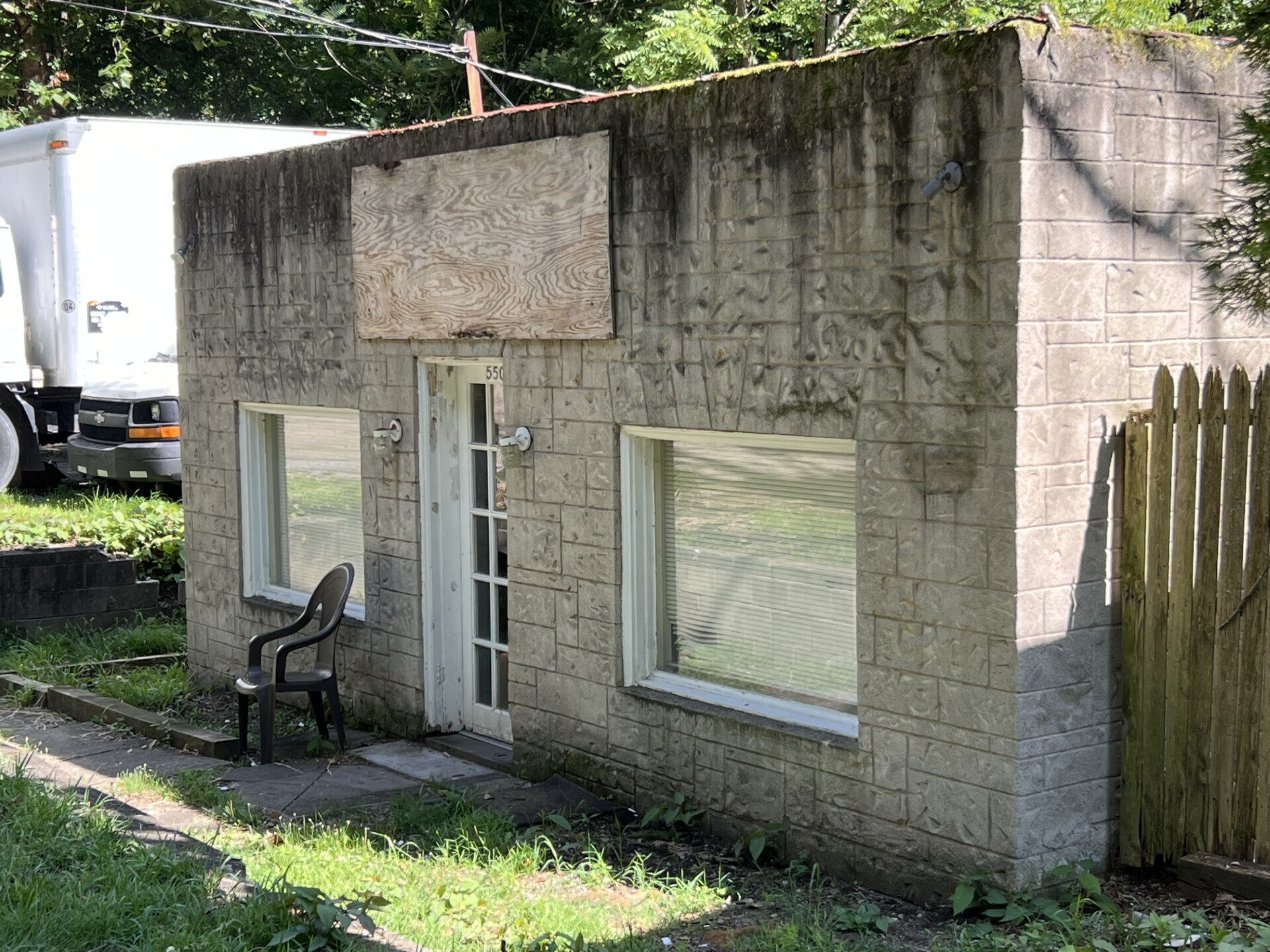 550 Camp Horne Rd, Pittsburgh, PA à vendre Photo de l’immeuble– Image 1 sur 3