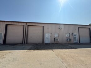 4620 Industrial St, Rowlett, TX à louer Photo intérieure– Image 1 sur 3