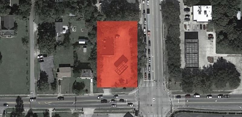1109 W New York Ave, Deland, FL à vendre Photo de l’immeuble– Image 1 sur 5
