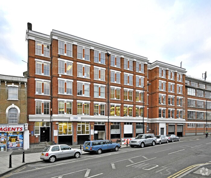 18-28 Shacklewell Ln, Londres à louer - Photo de l’immeuble – Image 2 sur 3