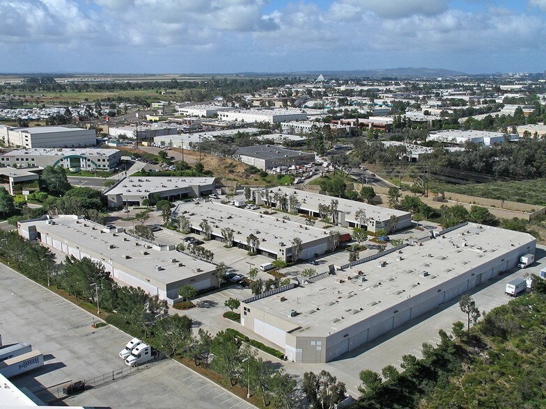 8902 Activity Rd, San Diego, CA à louer - Aérien – Image 2 sur 2