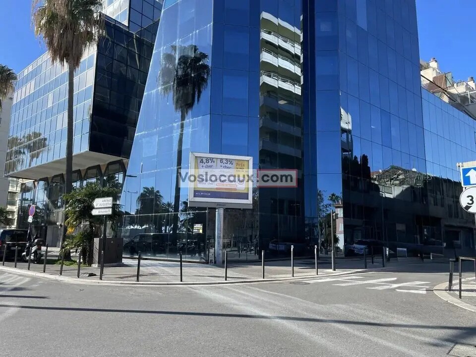 Bureau dans Nice à louer Photo de l’immeuble– Image 1 sur 5