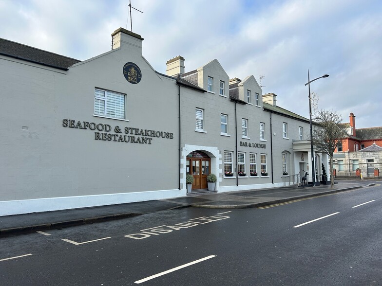 41-43 Greencastle St, Newry à vendre - Photo principale – Image 1 sur 10